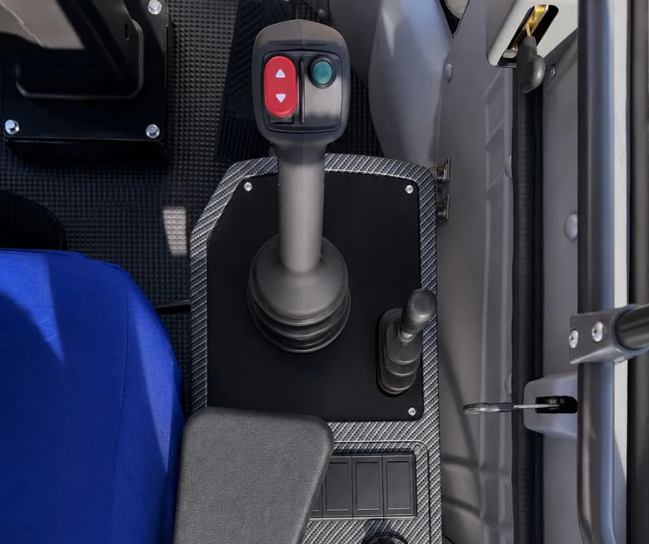 Pá Carregadeira HEDESA HD875
