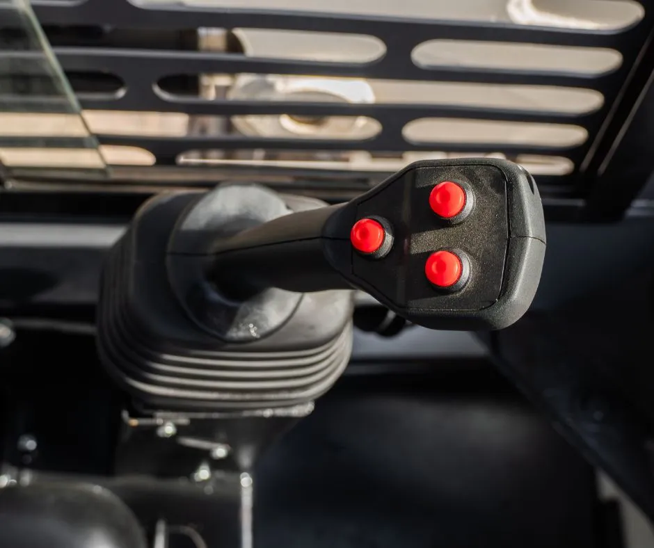 Mini Carregadeira HEDESA HD90